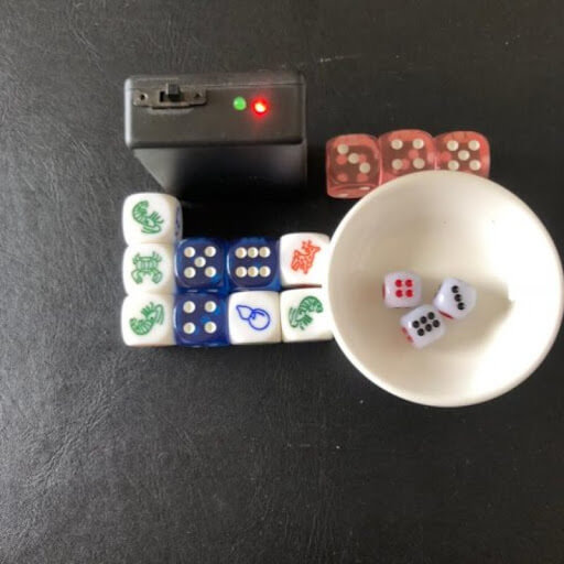 Nắp tài xỉu bịp có gắn camera